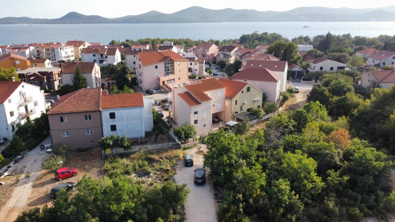 Apartment Mladen Biograd Na Moru Exterior foto