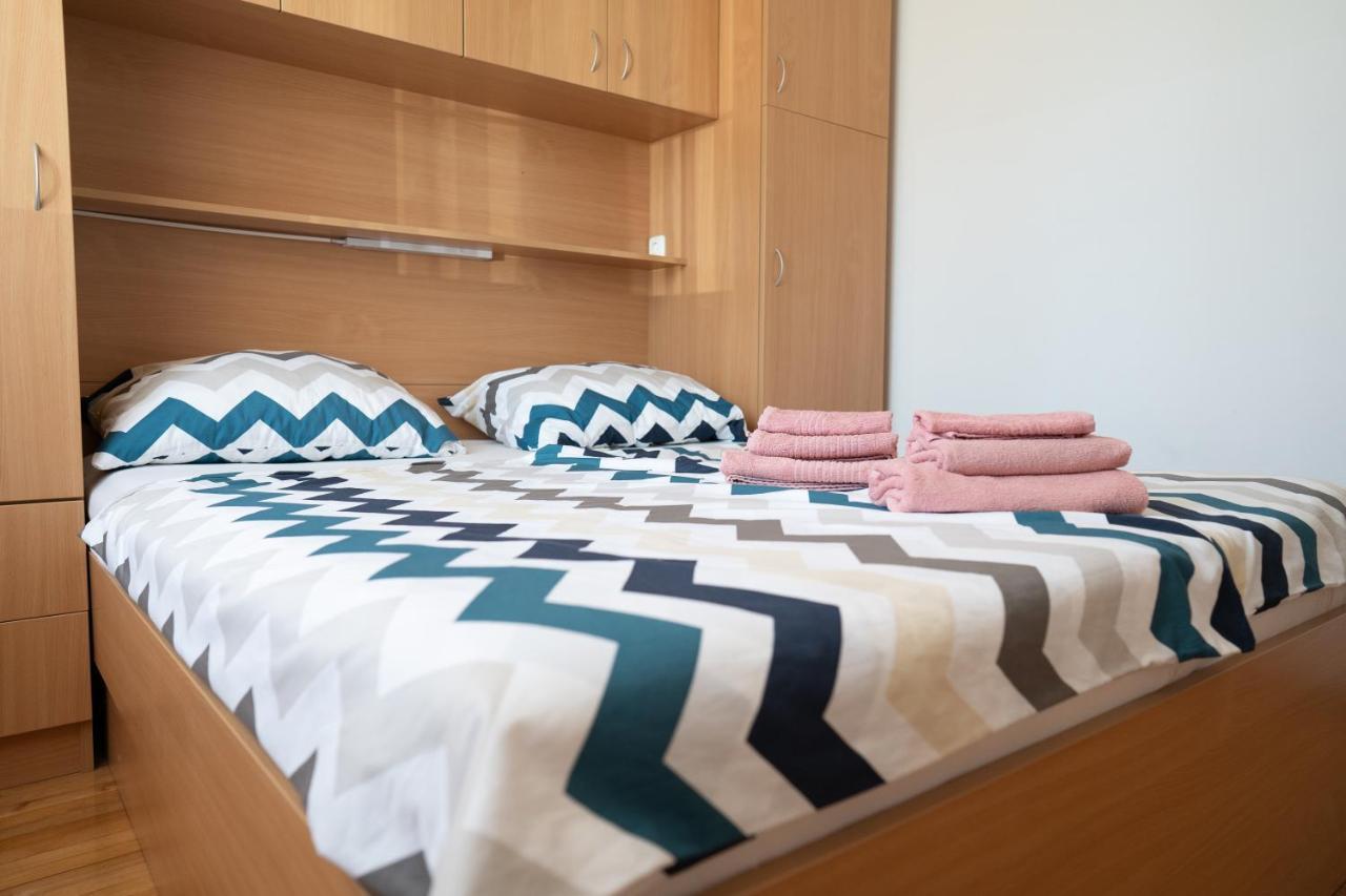 Apartment Mladen Biograd Na Moru Exterior foto